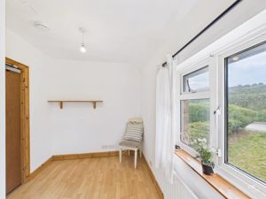 spare room- click for photo gallery